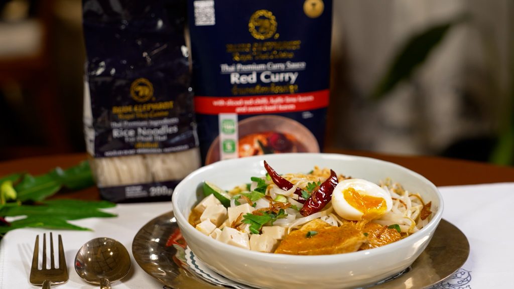 Thai Red Curry Chicken Laksa